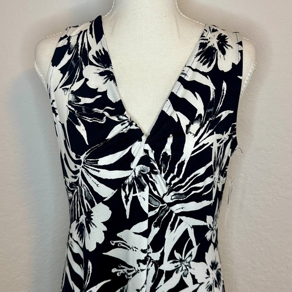 Harper 241Sleeveless Black and White Tropical Leaf Dress, Size M, NWT - Picture 2 of 9